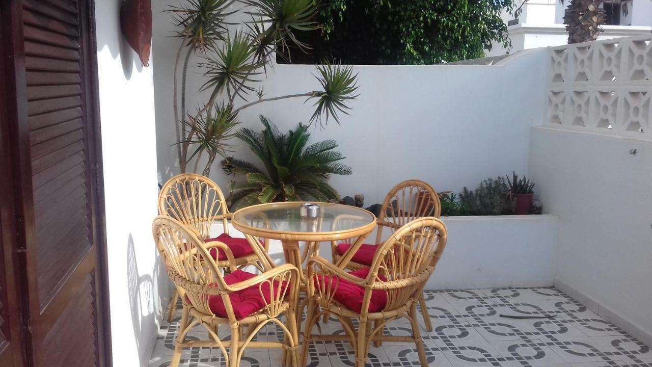 Mácher Apartamentos Playa Honda מראה חיצוני תמונה